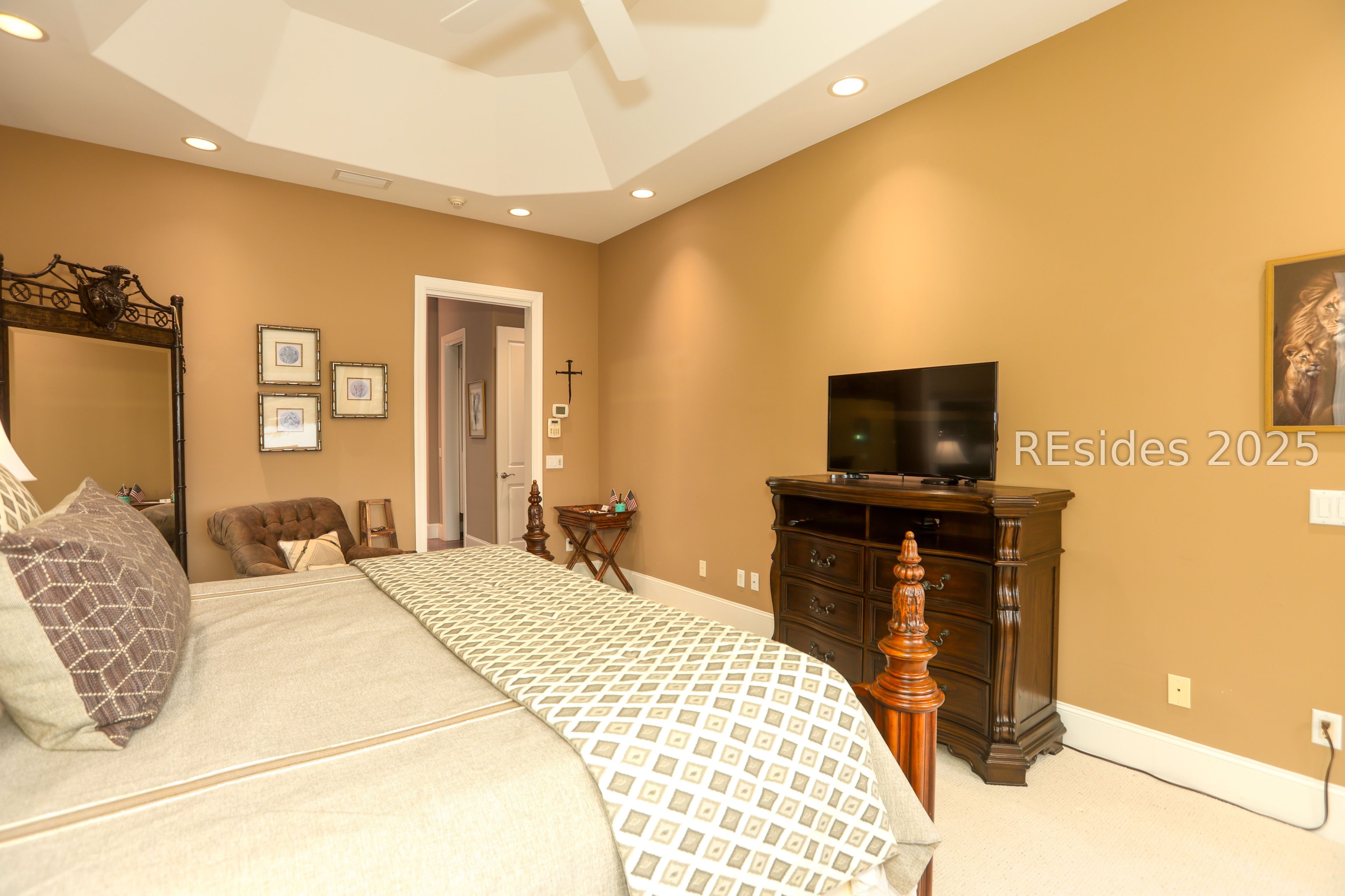 102 Cutter Circle Bluffton, SC 29909 - Photo 28 of 71 Primary Bedroom