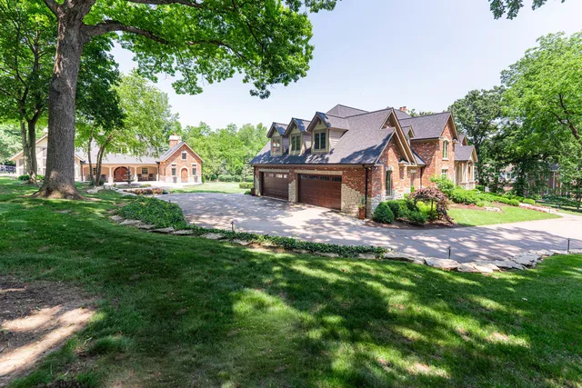 $1,795,000 | 7N230 Sims Lane, St. Charles, IL 60175