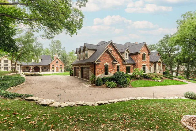 $1,795,000 | 7N230 Sims Lane, St. Charles, IL 60175