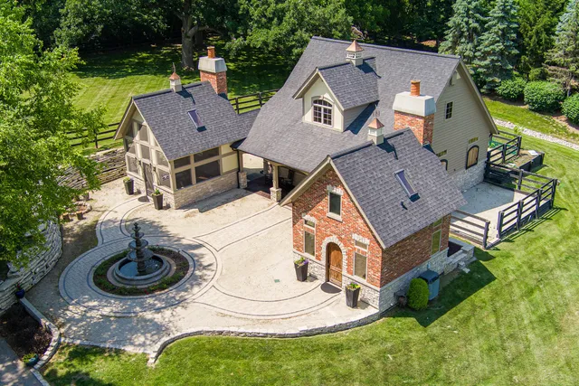 $1,795,000 | 7N230 Sims Lane, St. Charles, IL 60175