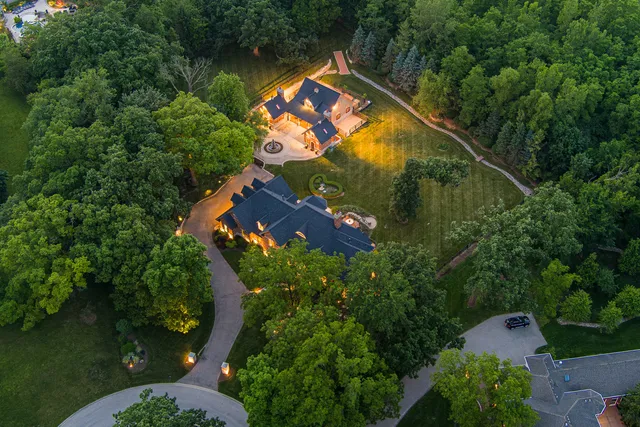 $1,795,000 | 7N230 Sims Lane, St. Charles, IL 60175