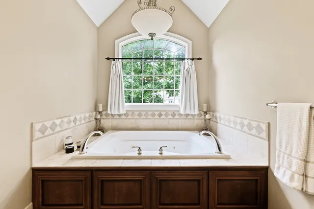 $1,745,000 | 7N230 Sims Lane, St. Charles, IL 60175