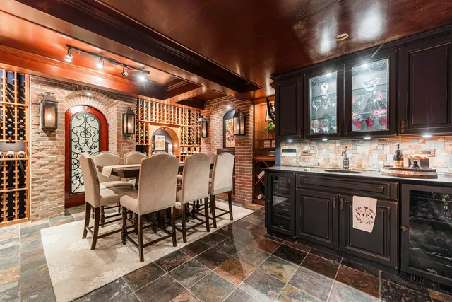 $1,745,000 | 7N230 Sims Lane, St. Charles, IL 60175