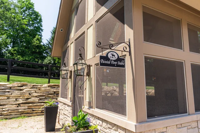 $1,745,000 | 7N230 Sims Lane, St. Charles, IL 60175