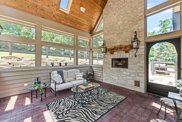 $1,745,000 | 7N230 Sims Lane, St. Charles, IL 60175