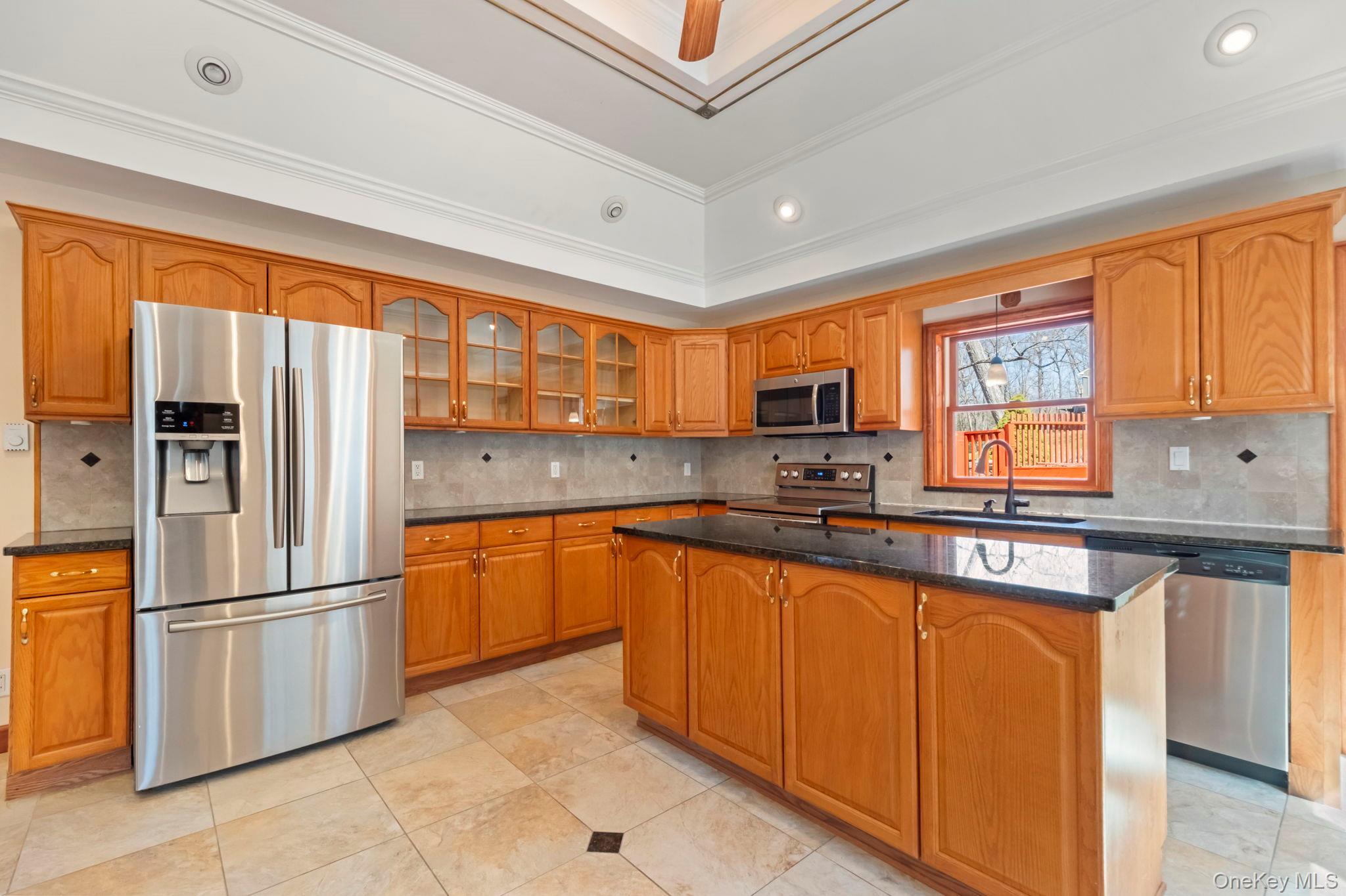 21 Jackson Road Mahopac, NY 10541 - Photo 6 of 36 Kitchen View