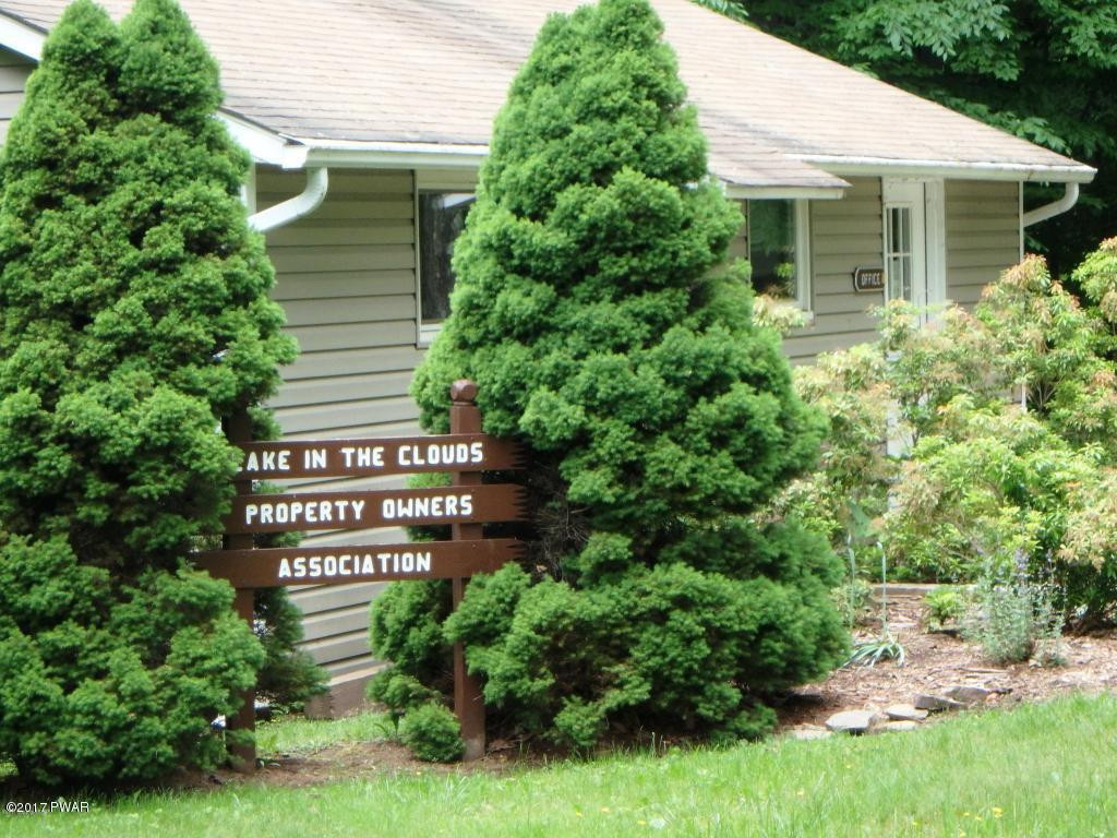 115 Lake In The Clouds Road Canadensis, PA 18325 - Photo 33 of 34 20170606162814834775000000-o