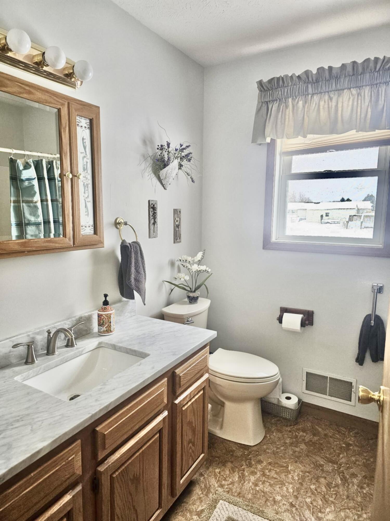 53427 Ridgeview Circle Paw Paw, MI 49079 - Photo 12 of 38 att.j57Hg5-G3Fcn8_SlN0c90D31oNXlRu1WZrni