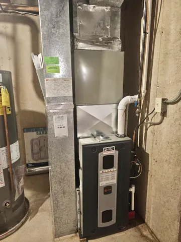 $349,900 | 53427 Ridgeview Circle, Paw Paw, MI 49079