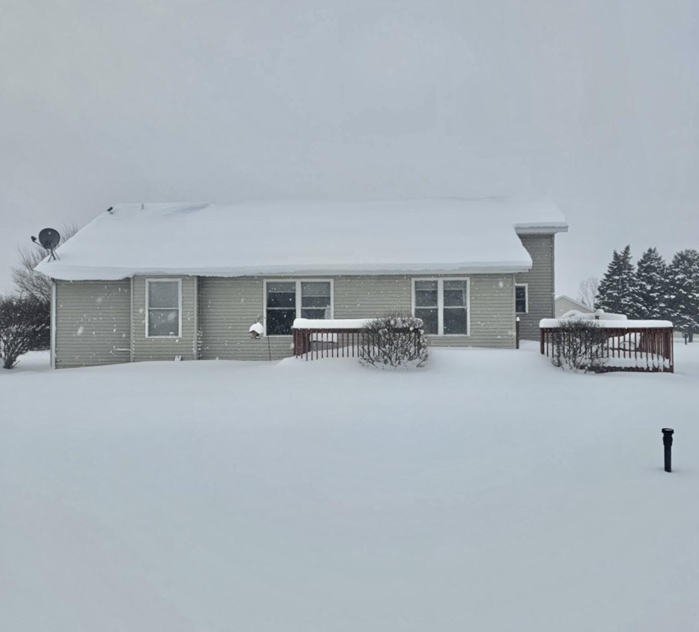 53427 Ridgeview Circle Paw Paw, MI 49079 - Photo 3 of 38 att.9pxGxKiEOYBGDn9uDMjtR5axRzH0MKPglLaL