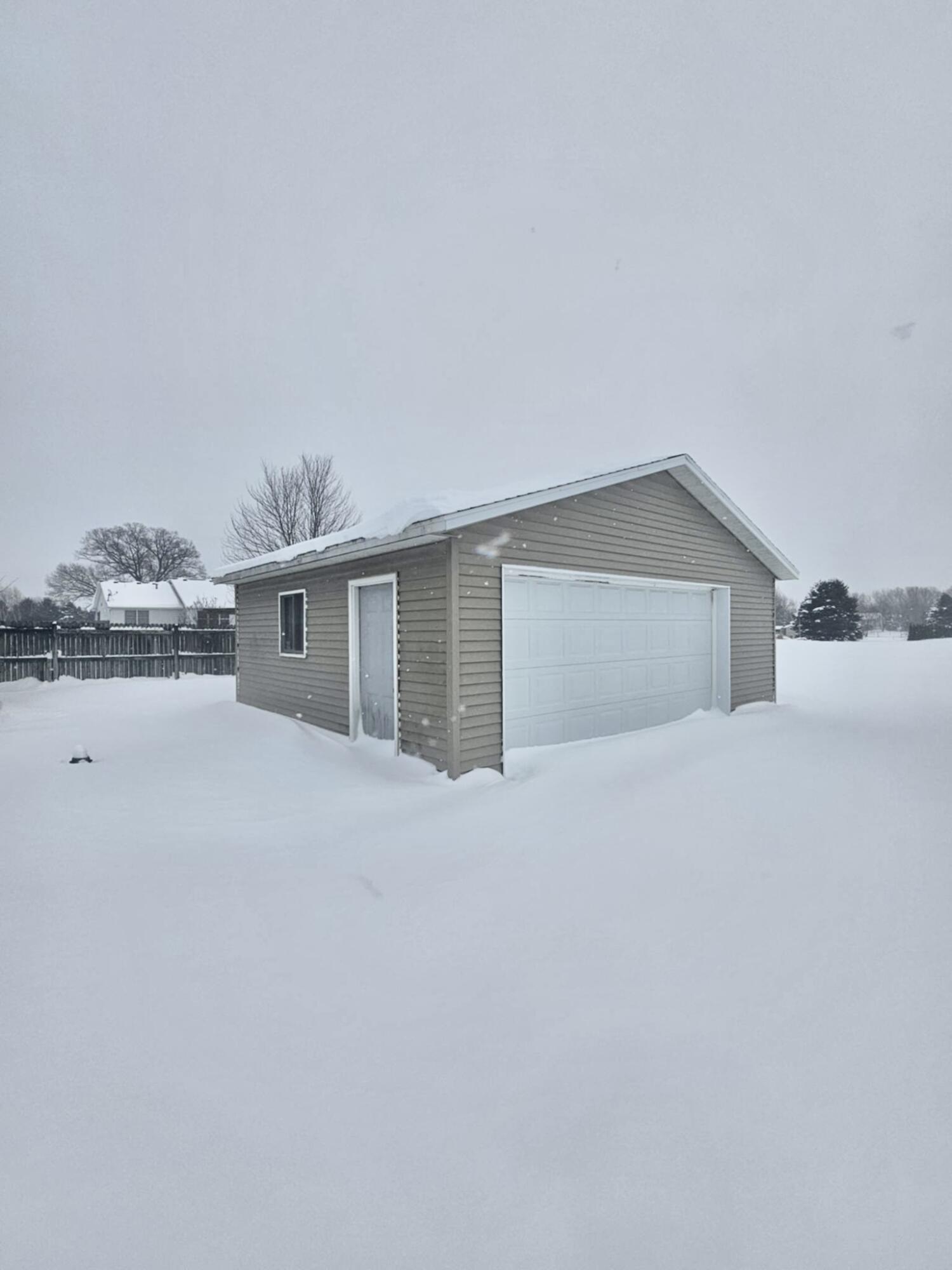 53427 Ridgeview Circle Paw Paw, MI 49079 - Photo 34 of 38 att.qT8_Q2x4QzHSWYSAxrHmuN7x0SKf7DcN0dyN