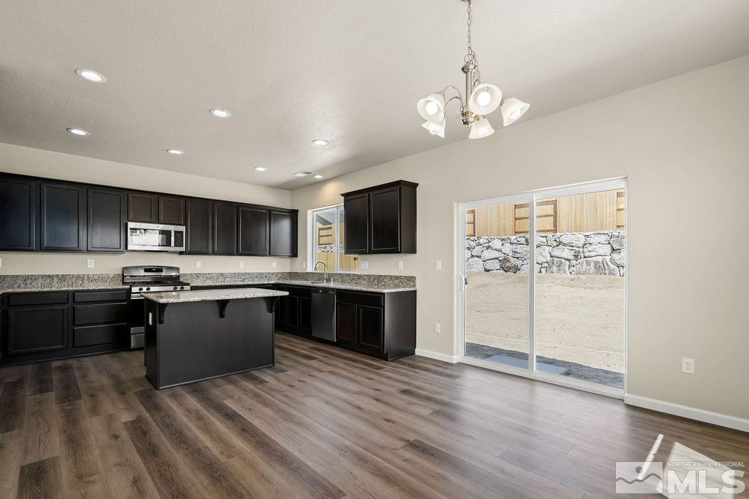 5091 Neumann Drive Reno, NV 89506 - Photo 16 of 18 Photo 18