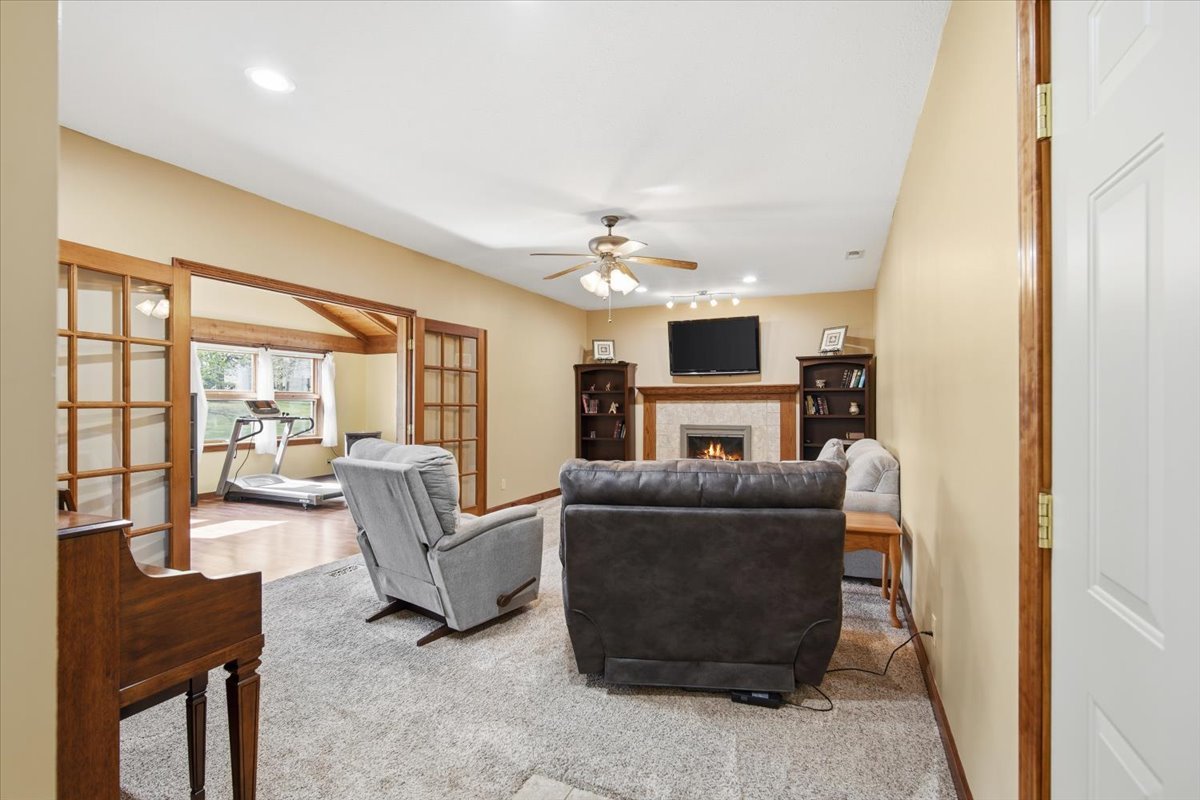 8656 Prairie Trail Bloomington, IL 61705 - Photo 12 of 44