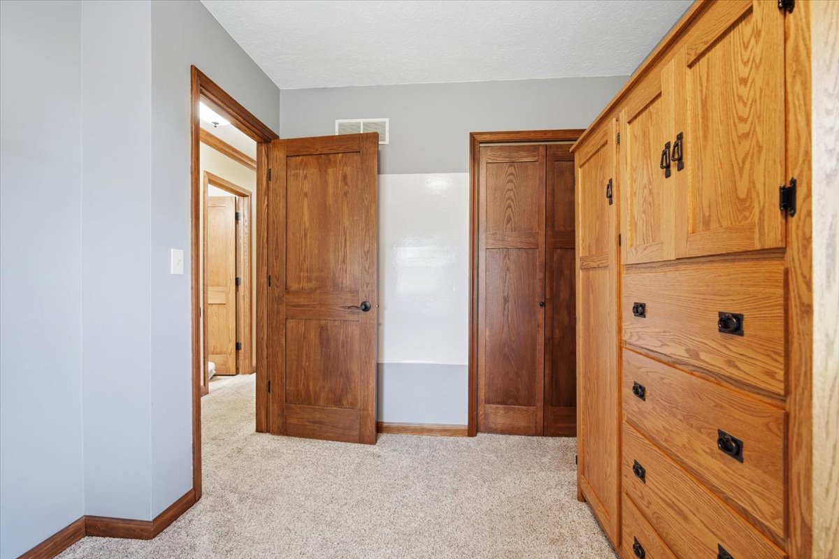 8656 Prairie Trail Bloomington, IL 61705 - Photo 20 of 44