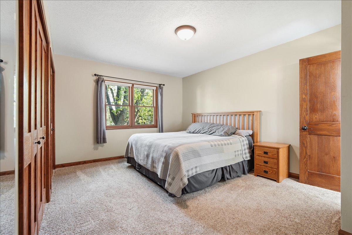 8656 Prairie Trail Bloomington, IL 61705 - Photo 21 of 44