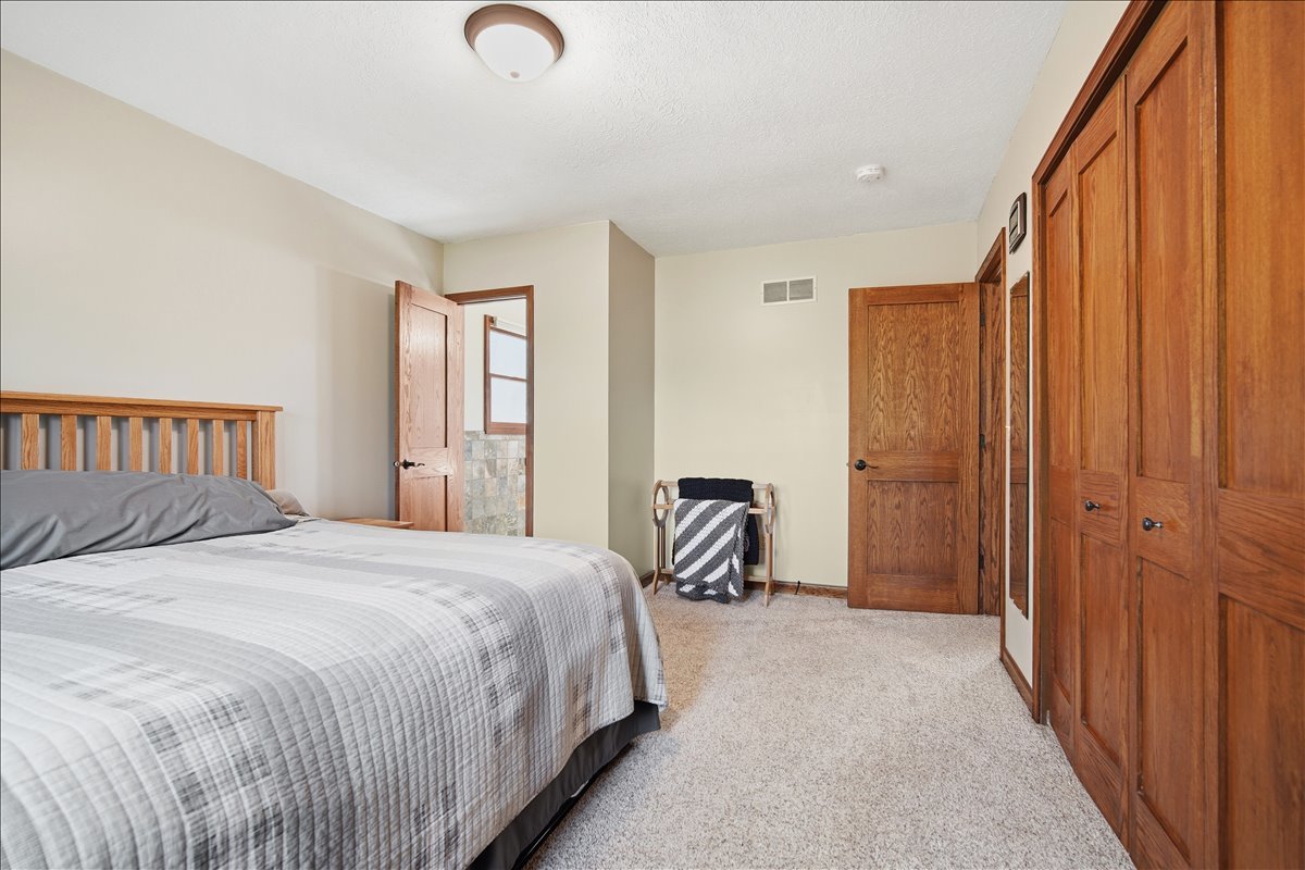 8656 Prairie Trail Bloomington, IL 61705 - Photo 22 of 44