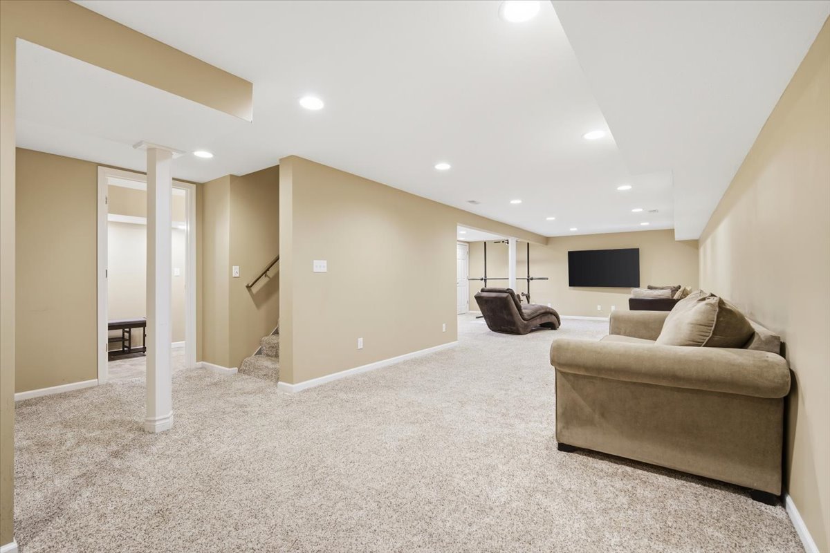 8656 Prairie Trail Bloomington, IL 61705 - Photo 29 of 44