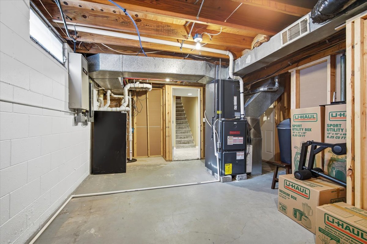 8656 Prairie Trail Bloomington, IL 61705 - Photo 32 of 44