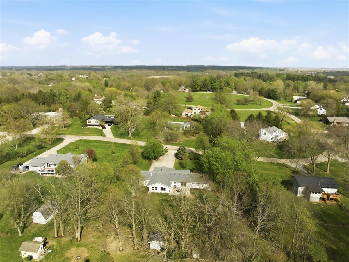 8656 Prairie Trail Bloomington, IL 61705 - Photo 38 of 44