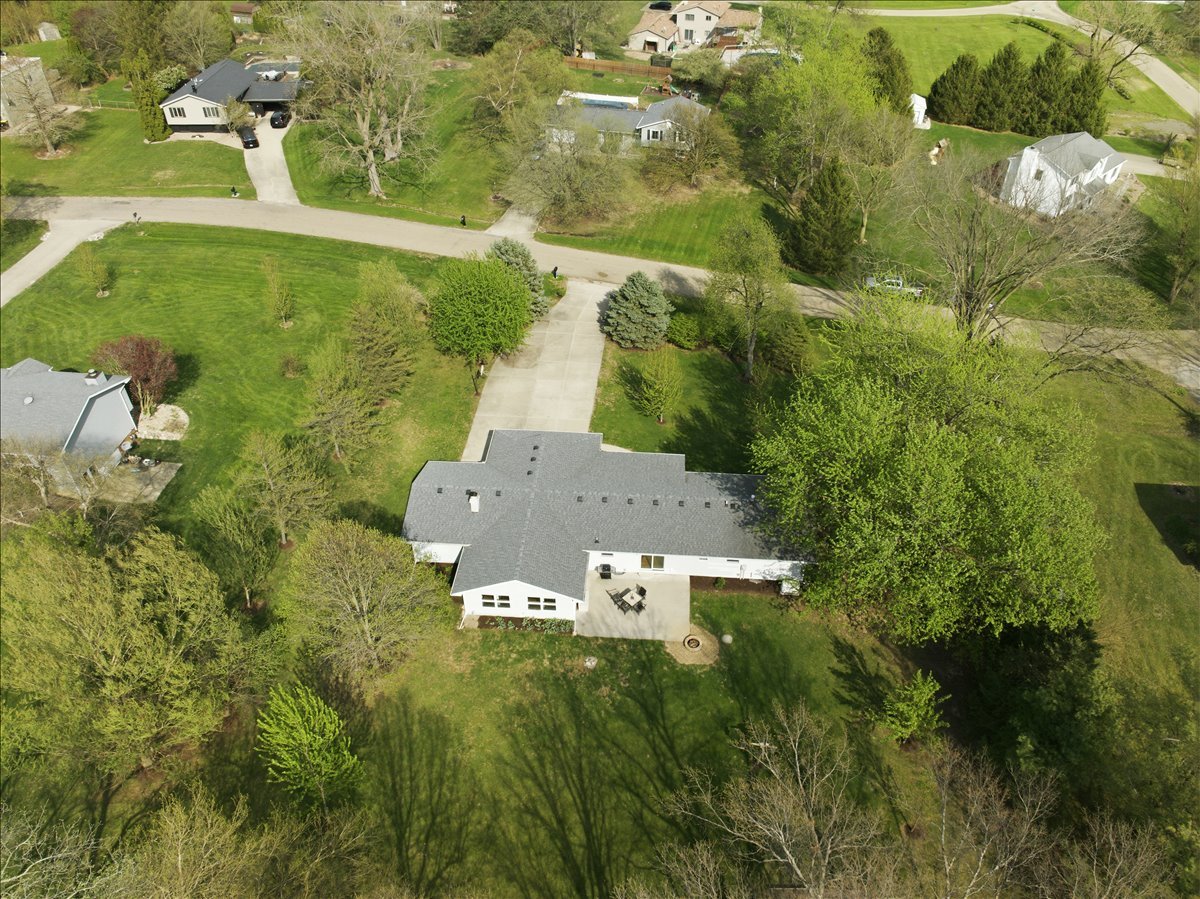 8656 Prairie Trail Bloomington, IL 61705 - Photo 39 of 44