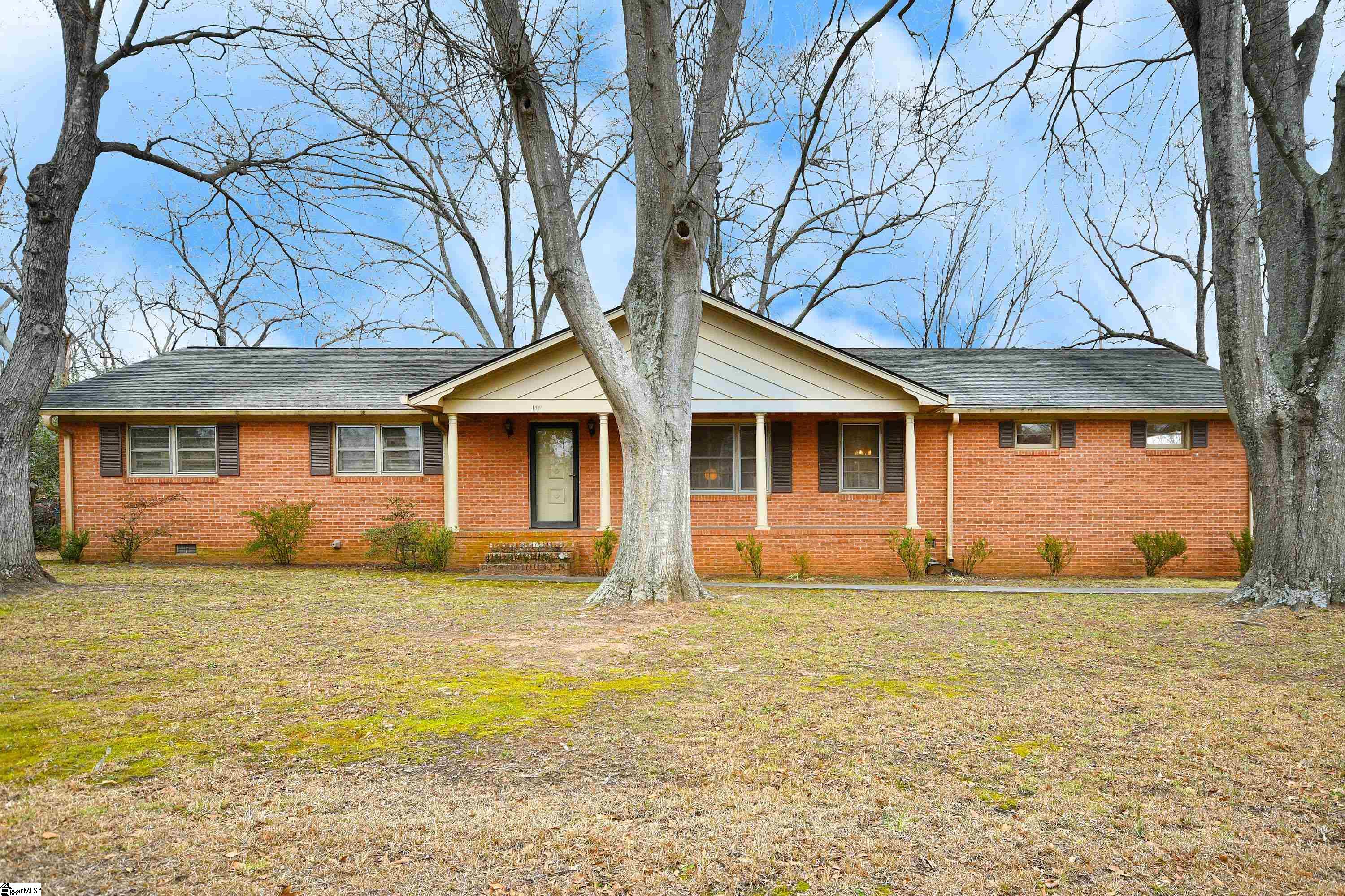 111 New Dunham Bridge Road Greenville, SC 29611 - Photo 1 of 27