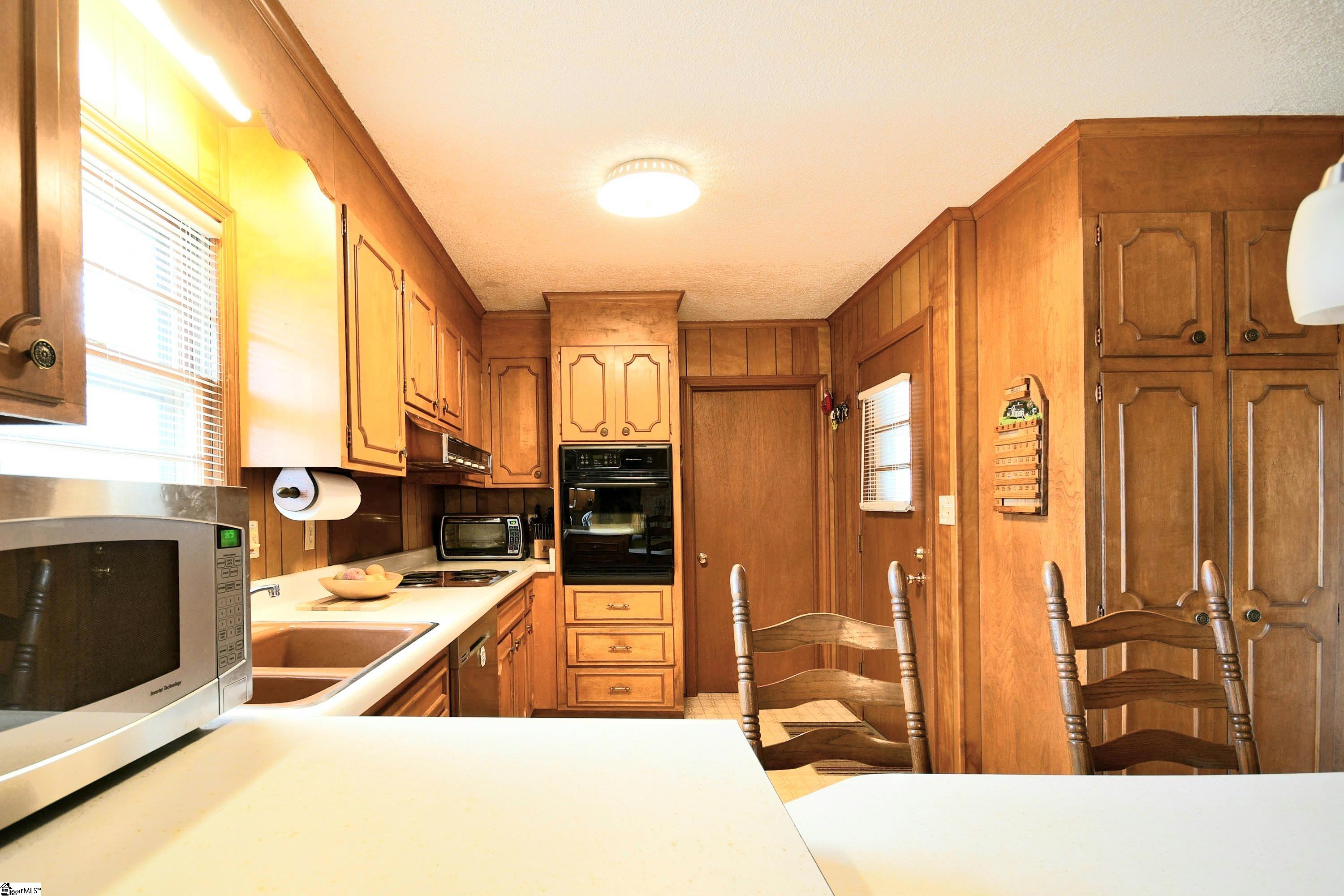 111 New Dunham Bridge Road Greenville, SC 29611 - Photo 13 of 27