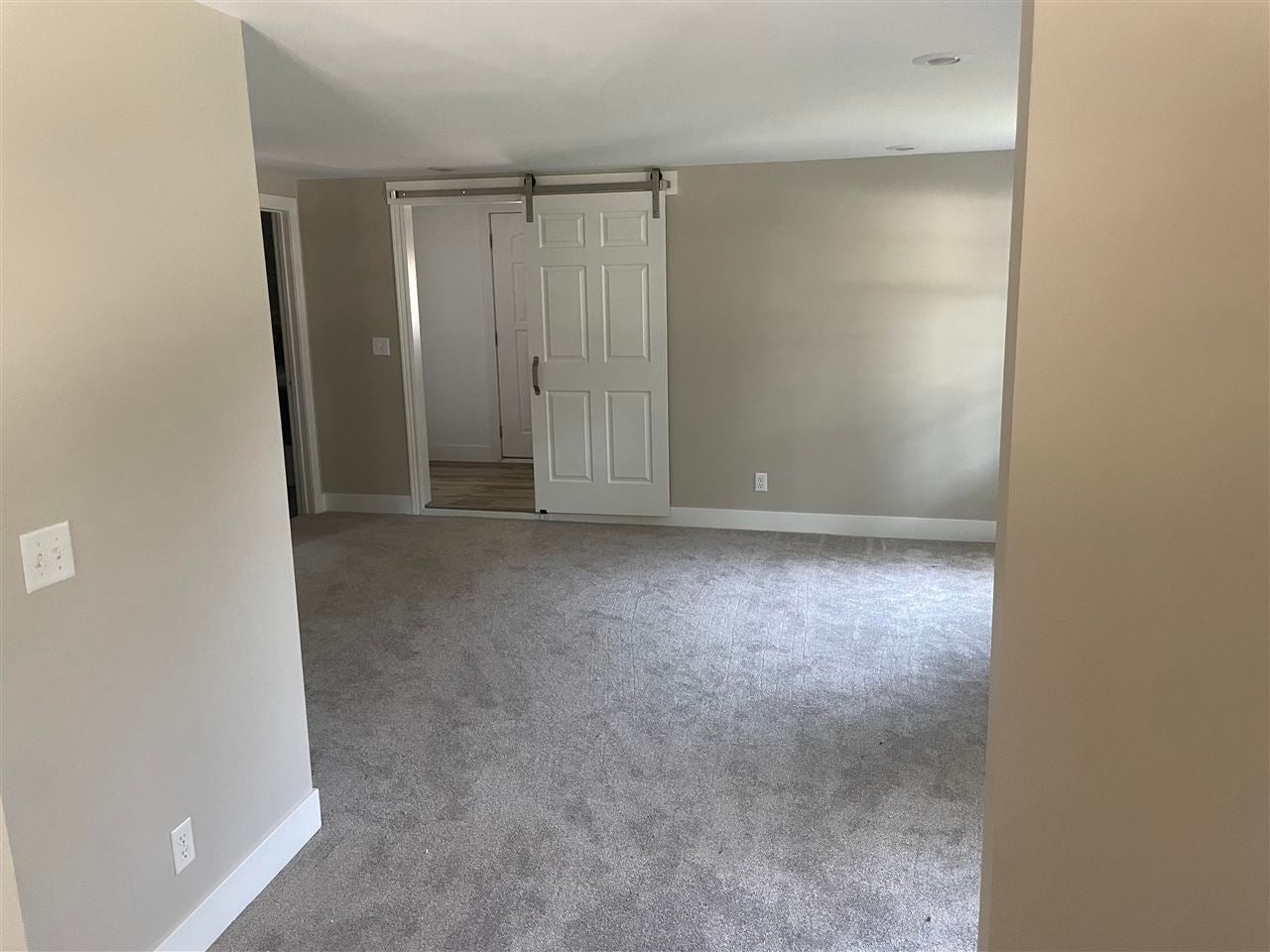 231 East 3rd Street Riverside, IA 52327 - Photo 5 of 30 Gallery Image 5