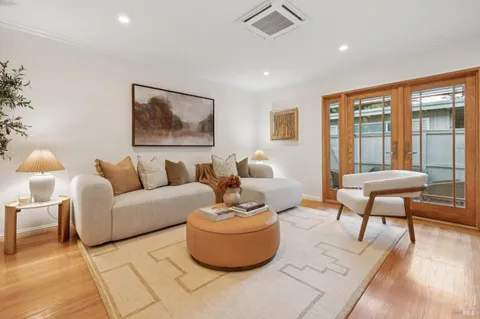 $675,000 | 47 Redwood Avenue, Unit 17, Corte Madera, CA 94925