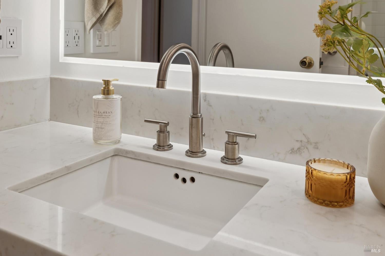 47 Redwood Avenue, Unit 17 Corte Madera, CA 94925 - Photo 18 of 28