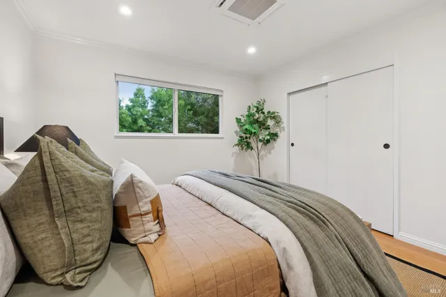 $675,000 | 47 Redwood Avenue, Unit 17, Corte Madera, CA 94925