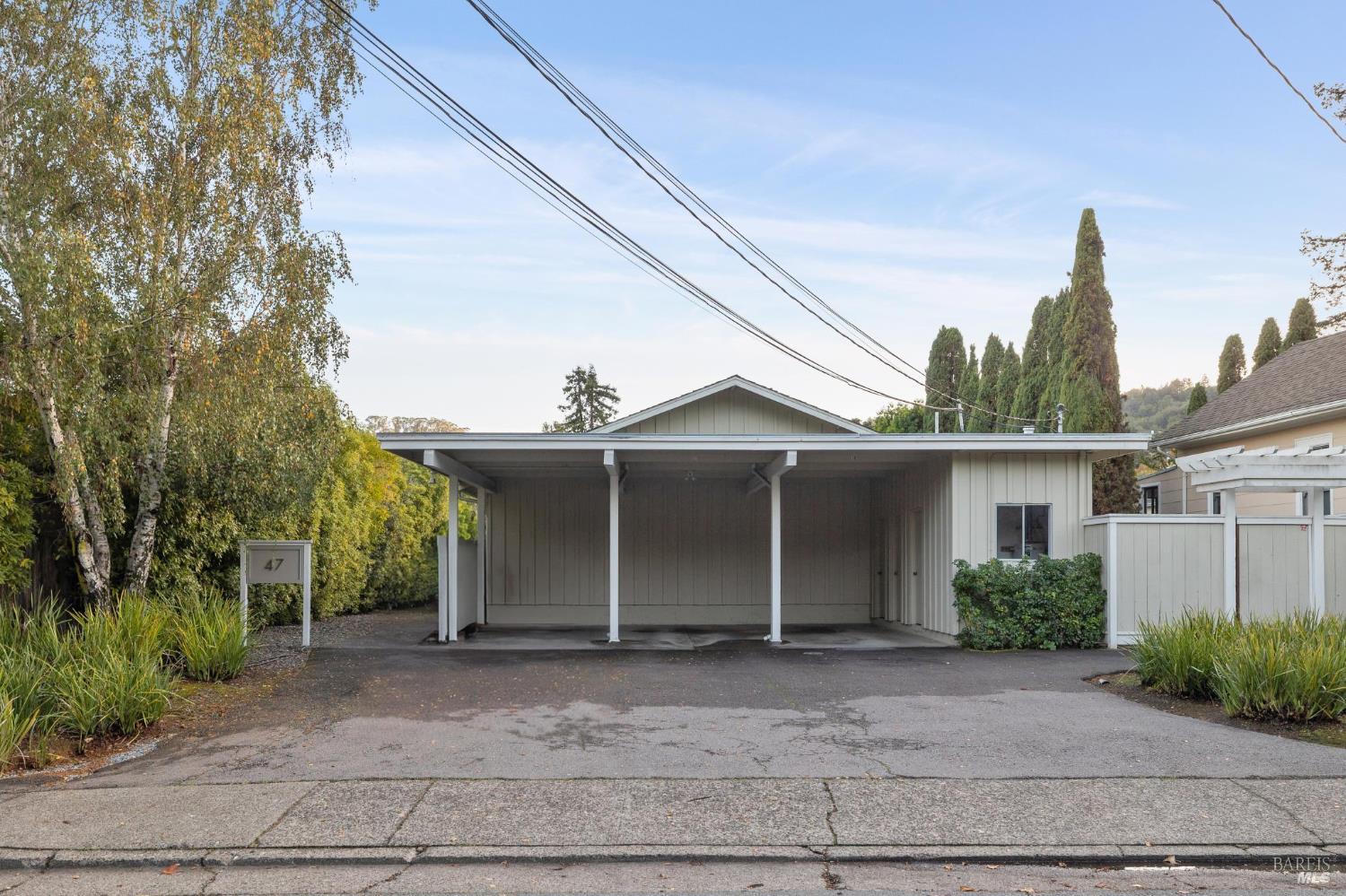 47 Redwood Avenue, Unit 17 Corte Madera, CA 94925 - Photo 24 of 28