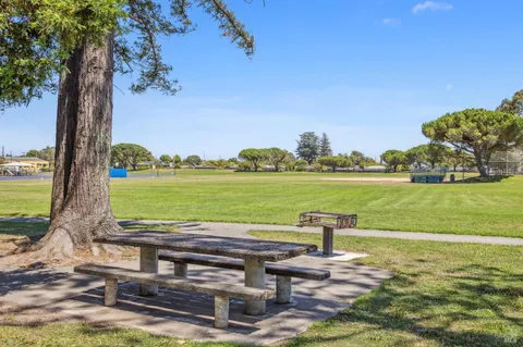 $675,000 | 47 Redwood Avenue, Unit 17, Corte Madera, CA 94925