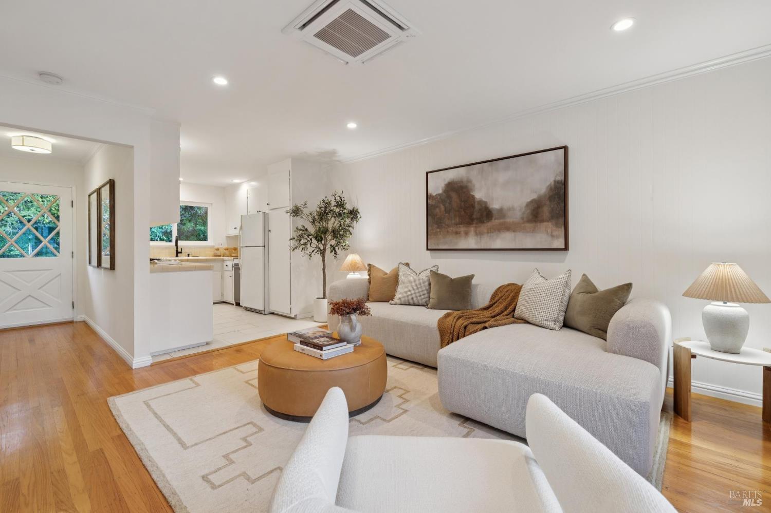 47 Redwood Avenue, Unit 17 Corte Madera, CA 94925 - Photo 6 of 28