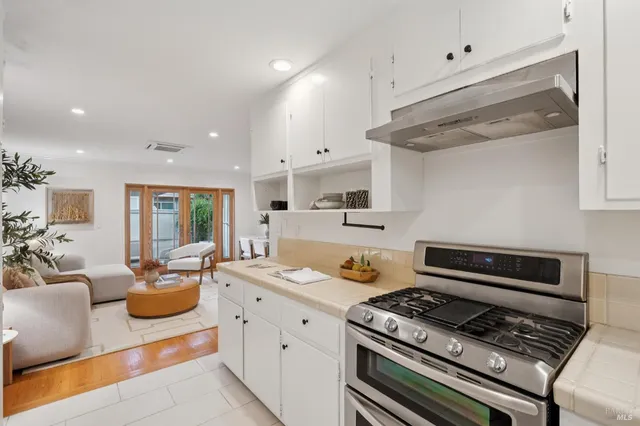 $675,000 | 47 Redwood Avenue, Unit 17, Corte Madera, CA 94925