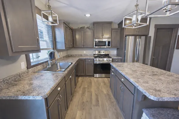 $524,900 | 433 60th Avenue Southeast, St. Cloud, MN 56304