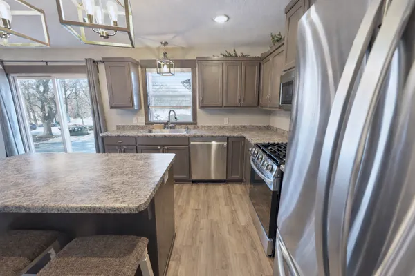 $524,900 | 433 60th Avenue Southeast, St. Cloud, MN 56304