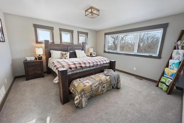 $524,900 | 433 60th Avenue Southeast, St. Cloud, MN 56304