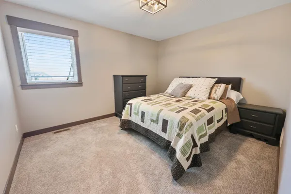 $524,900 | 433 60th Avenue Southeast, St. Cloud, MN 56304