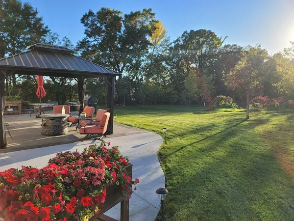 $524,900 | 433 60th Avenue Southeast, St. Cloud, MN 56304