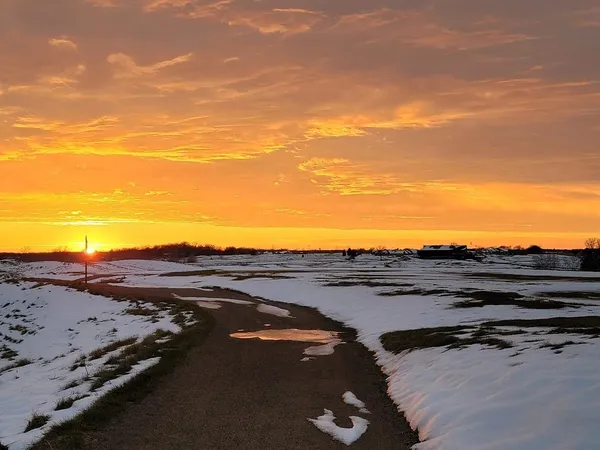 $524,900 | 433 60th Avenue Southeast, St. Cloud, MN 56304