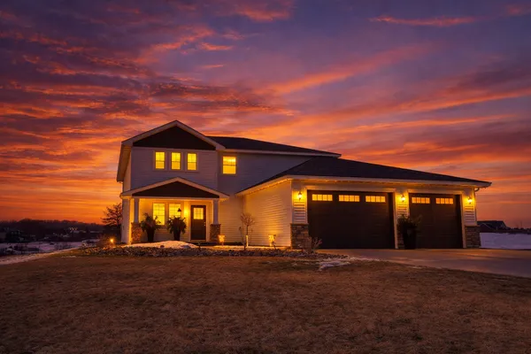 $524,900 | 433 60th Avenue Southeast, St. Cloud, MN 56304