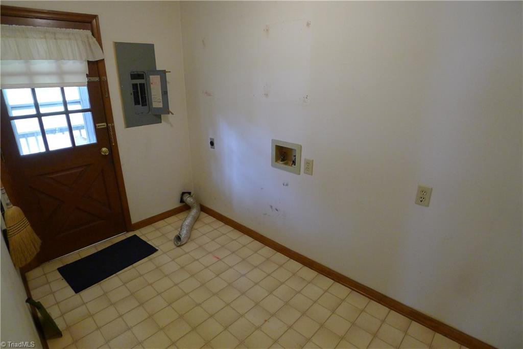 1036 Pine Ridge Road Mocksville, NC 27028 - Photo 8 of 25 Gallery Image 8