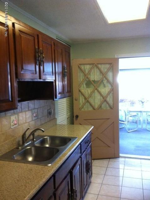 7619 Gordean Road Jacksonville, FL 32221 - Photo 12 of 27 Kitchen 3