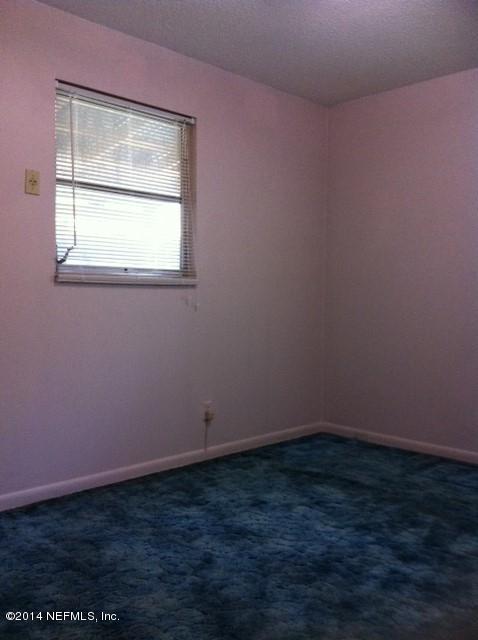 7619 Gordean Road Jacksonville, FL 32221 - Photo 19 of 27 Master Bedroom