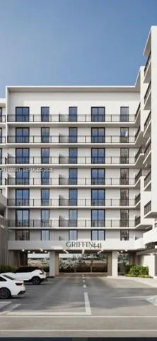 $2,964 | 4465 Griffin Road, Unit 1, Hollywood, FL 33314