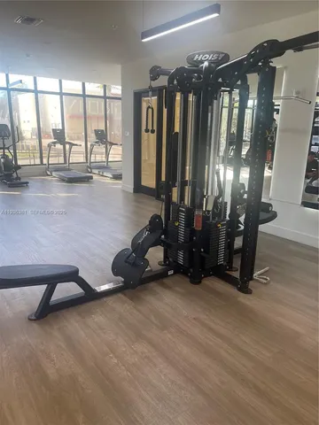 $2,964 | 4465 Griffin Road, Unit 1, Hollywood, FL 33314