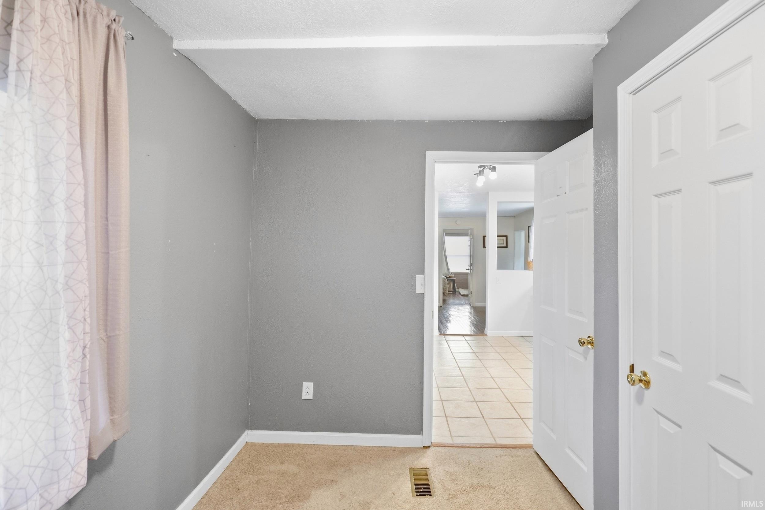 204 North Ray Road Fremont, IN 46737 - Photo 11 of 33 Gallery Image 11