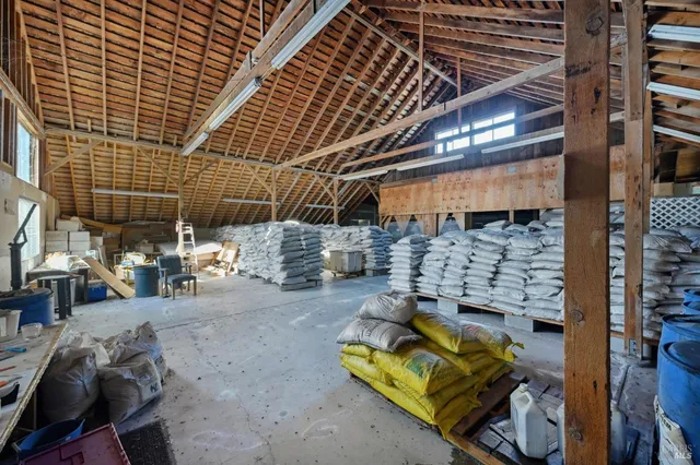 $1,795,000 | 3957 Lakeville Highway, Petaluma, CA 94954