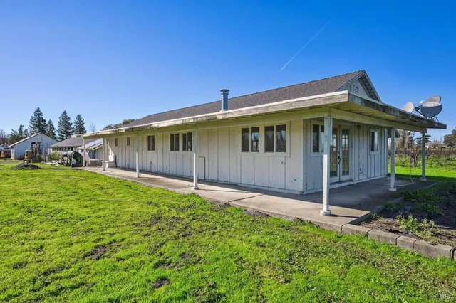 $1,795,000 | 3957 Lakeville Highway, Petaluma, CA 94954