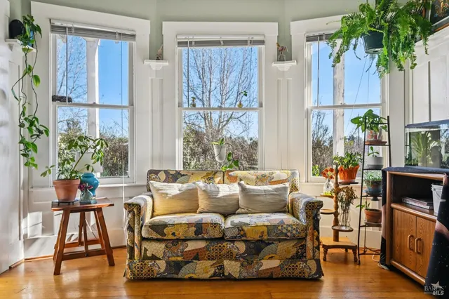 $1,795,000 | 3957 Lakeville Highway, Petaluma, CA 94954